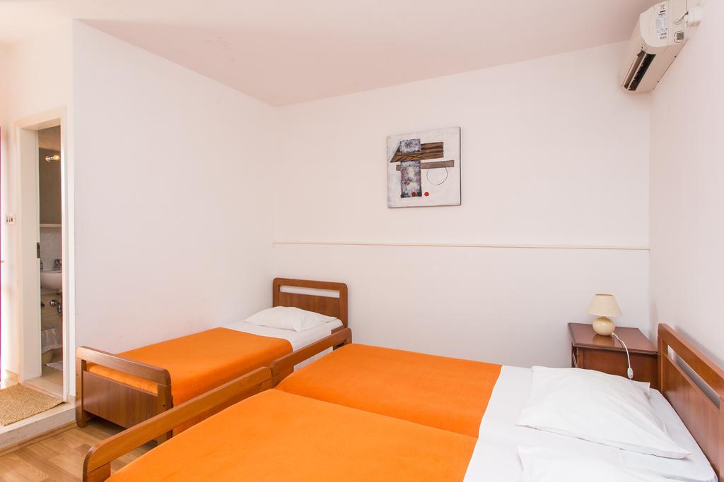 Guest House Lina 杜布罗夫尼克 外观 照片